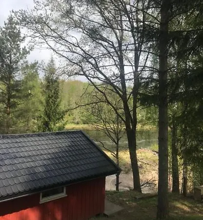 Nye Hytta,holmfoss/kvelde Hytte